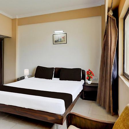 Hotel Super Townhouse Koyambedu Chennai Zewnętrze zdjęcie