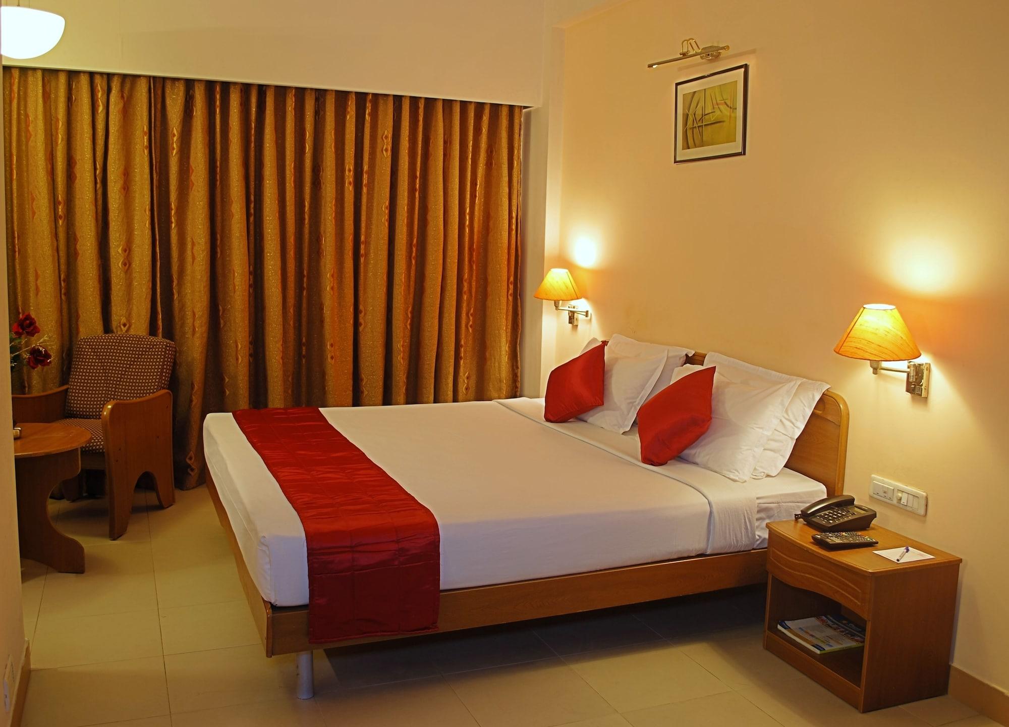Hotel Super Townhouse Koyambedu Chennai Zewnętrze zdjęcie