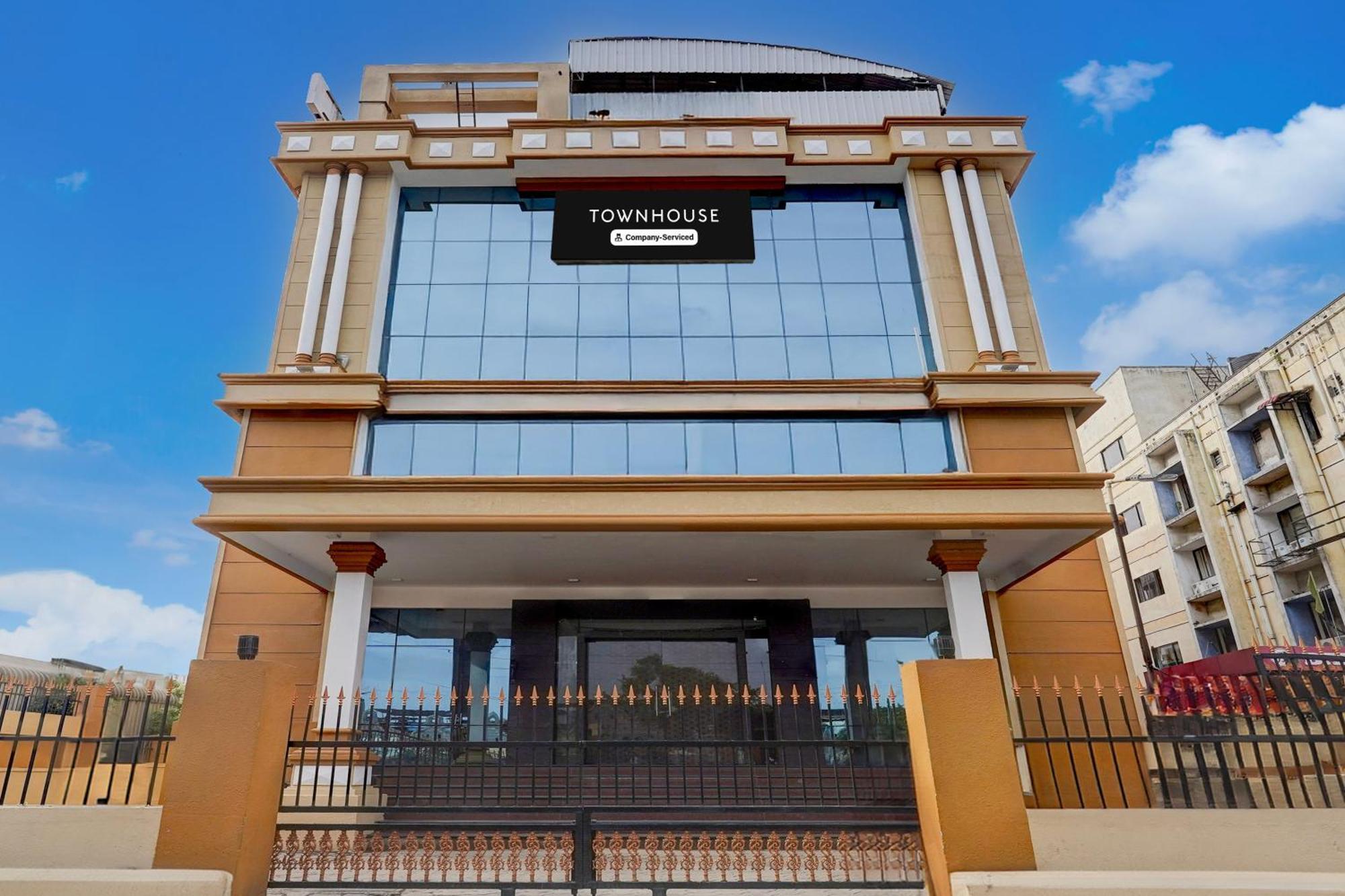 Hotel Super Townhouse Koyambedu Chennai Zewnętrze zdjęcie