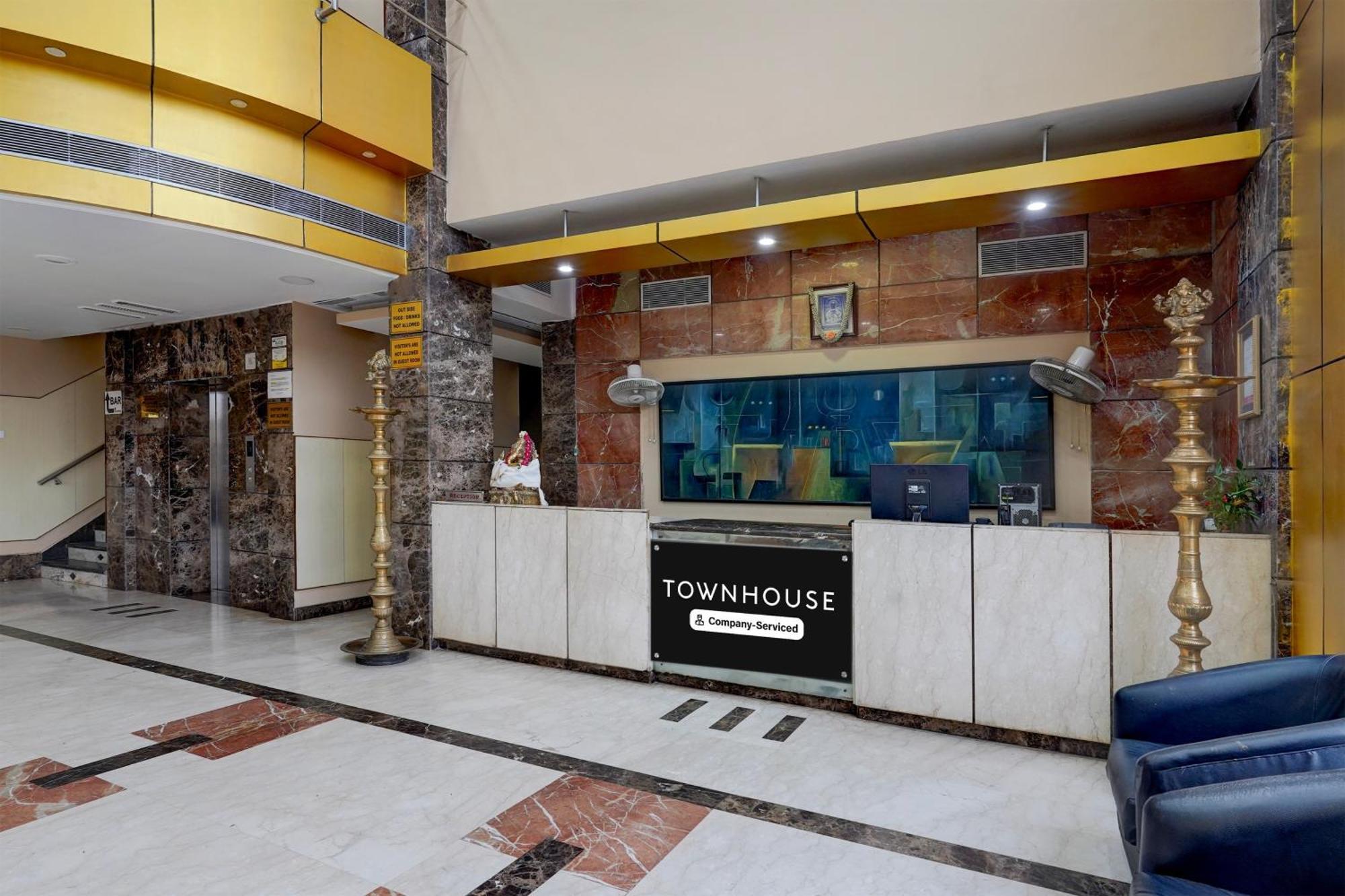 Hotel Super Townhouse Koyambedu Chennai Zewnętrze zdjęcie