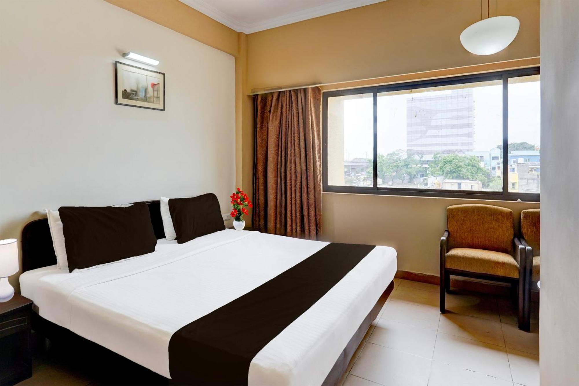 Hotel Super Townhouse Koyambedu Chennai Zewnętrze zdjęcie