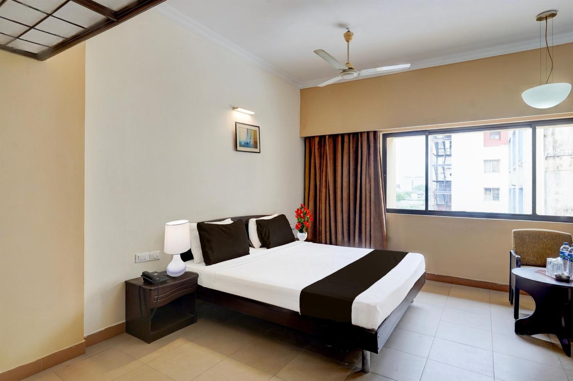 Hotel Super Townhouse Koyambedu Chennai Zewnętrze zdjęcie